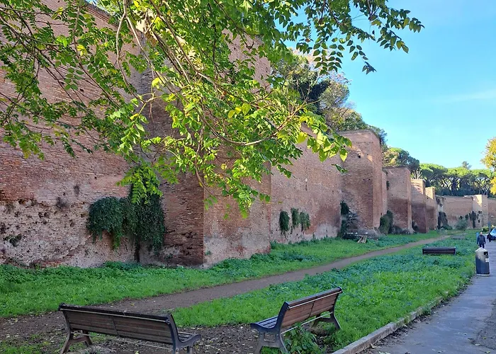 Giovanni Porta Metronia Рим